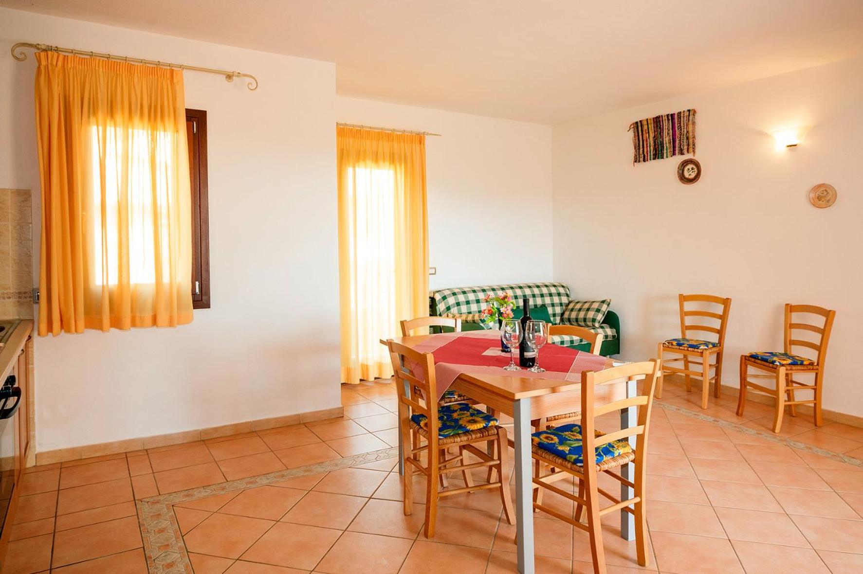 Aparthotel Li Troni à Budoni Extérieur photo